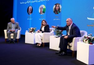 زمان و هۆشیاریی بەکۆمەڵ…لە نێوان سەروەری رۆشنبیری و کاریگەری نەرێنیدا دیالۆگێک لە پێشانگای نێودەوڵەتیی هەولێر بۆ كتێب