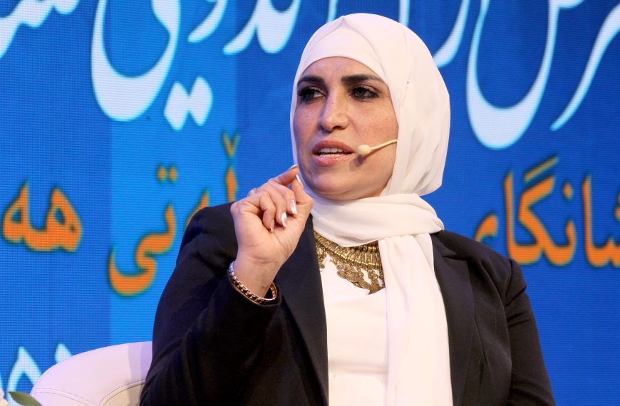 في قاعة الندوات.. تاريخ الأحزاب الكوردية في العراق بين الأمل والإرادة